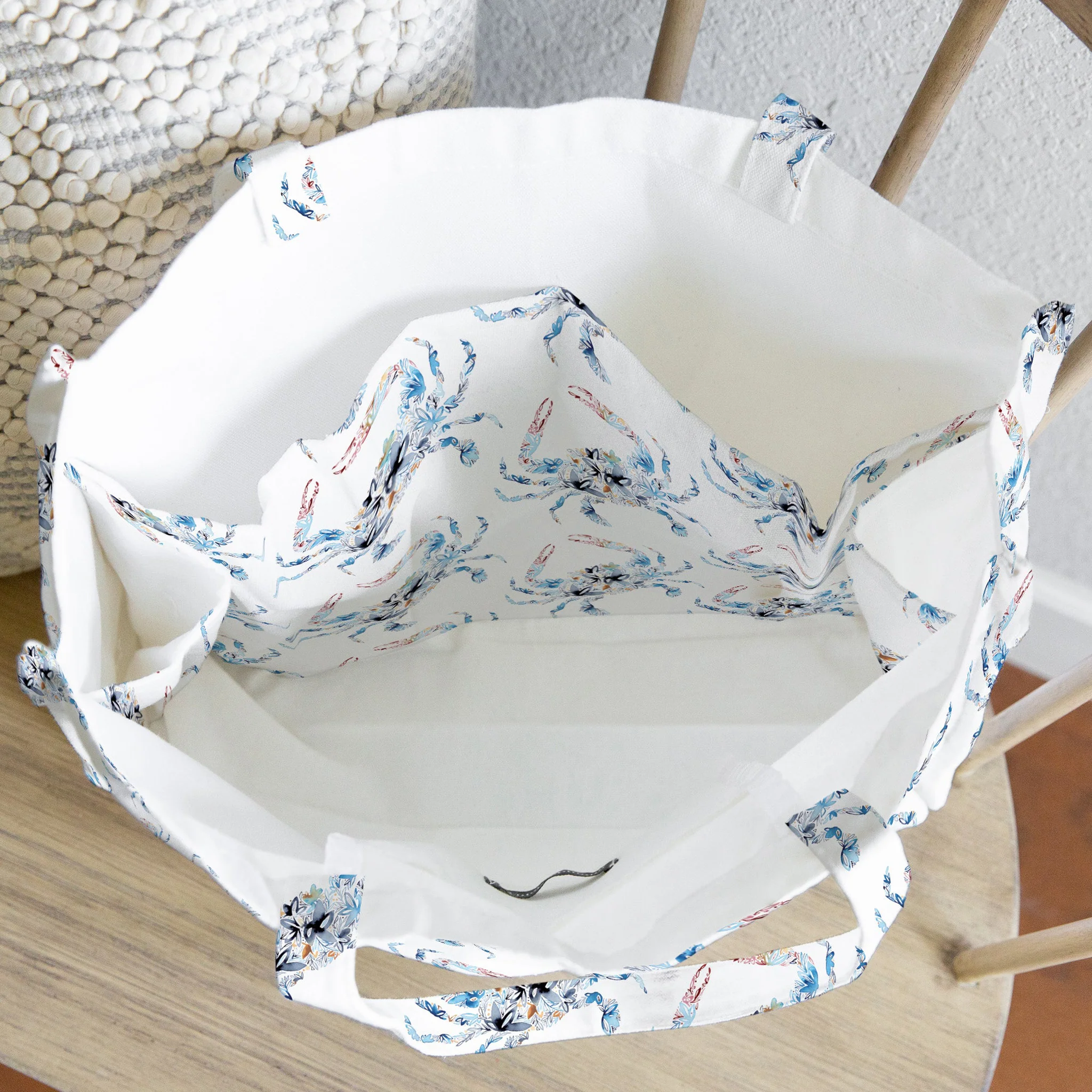 Blue Crab Floral Canvas Tote Bag - Image 3