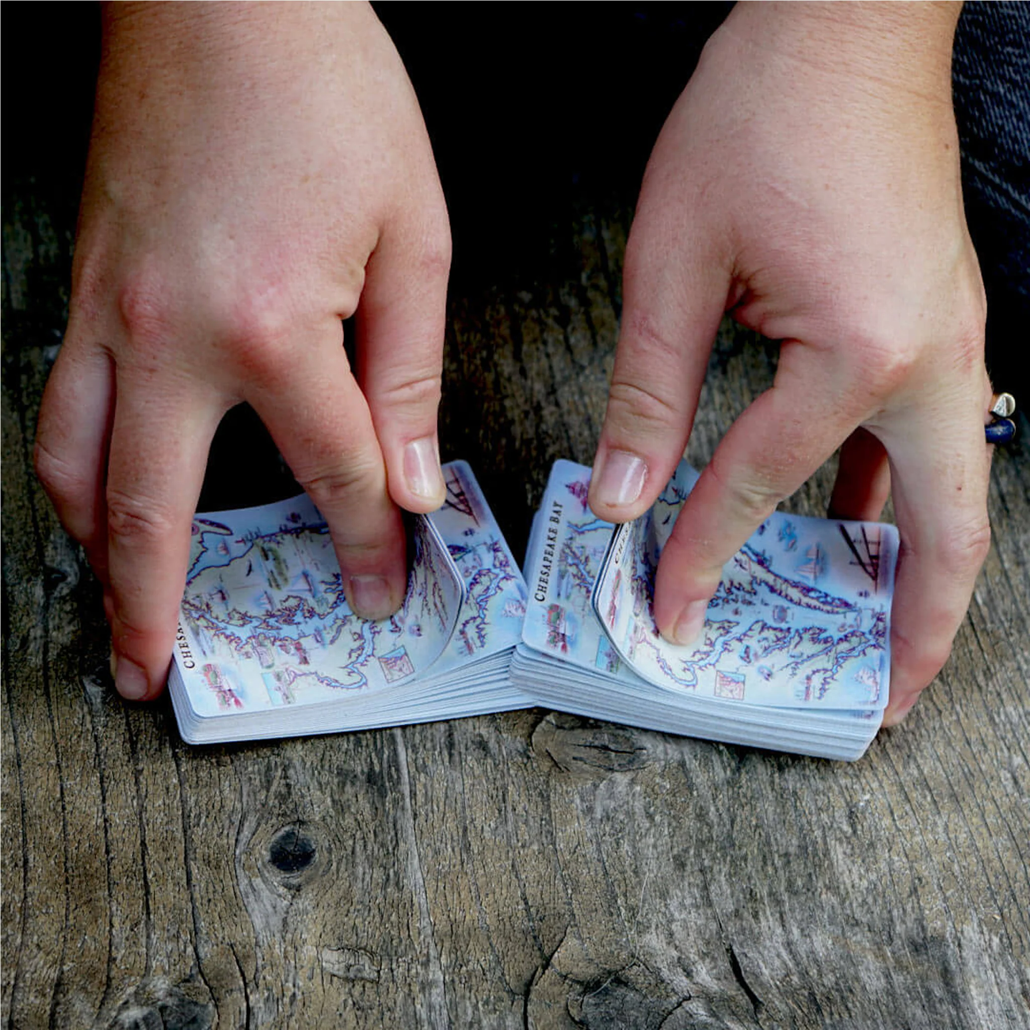 Chesapeake Bay Map Playing Cards in Metal Case - Image 3