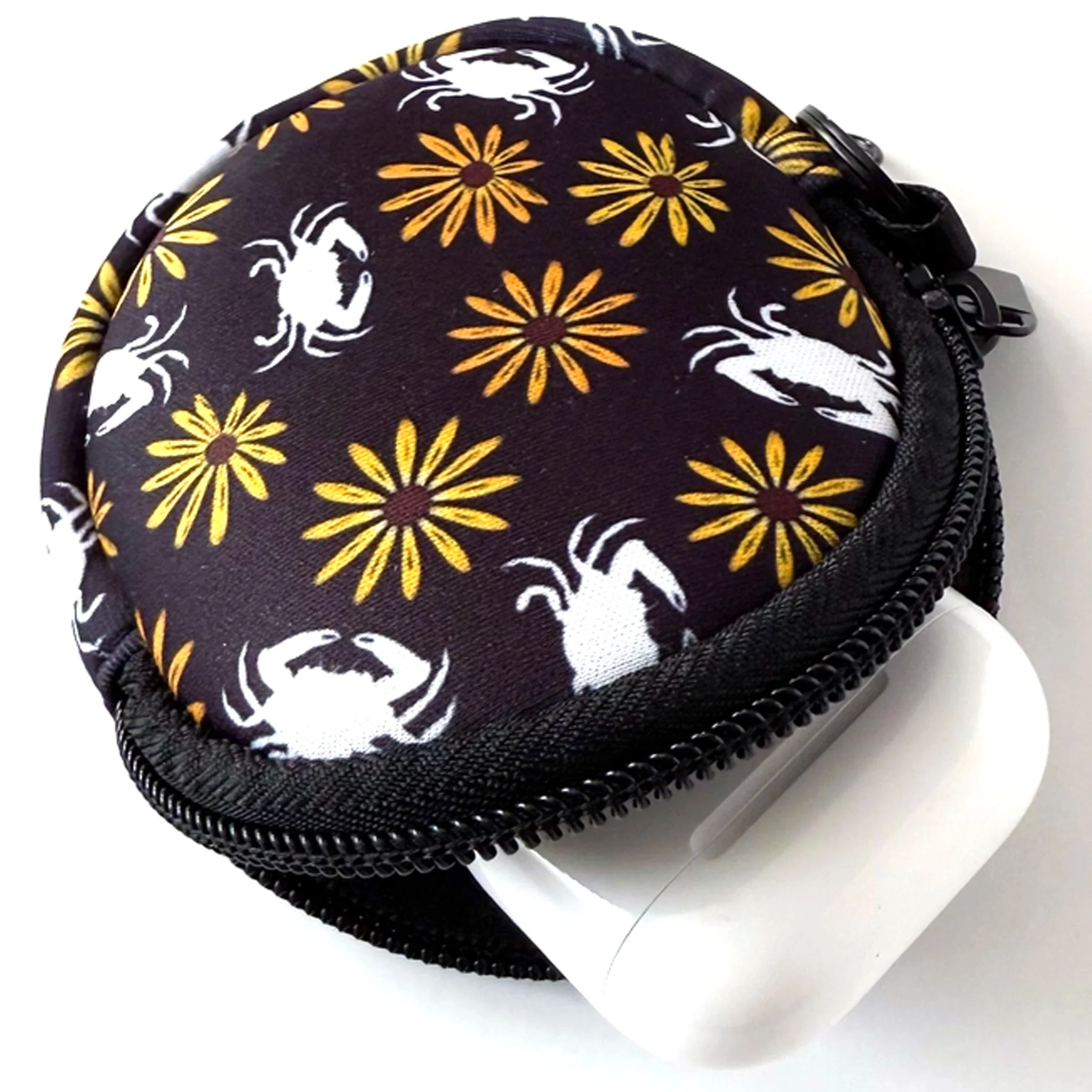 Maryland Black Eyed Susan Flower & Crab Black Coin Purse - Image 3