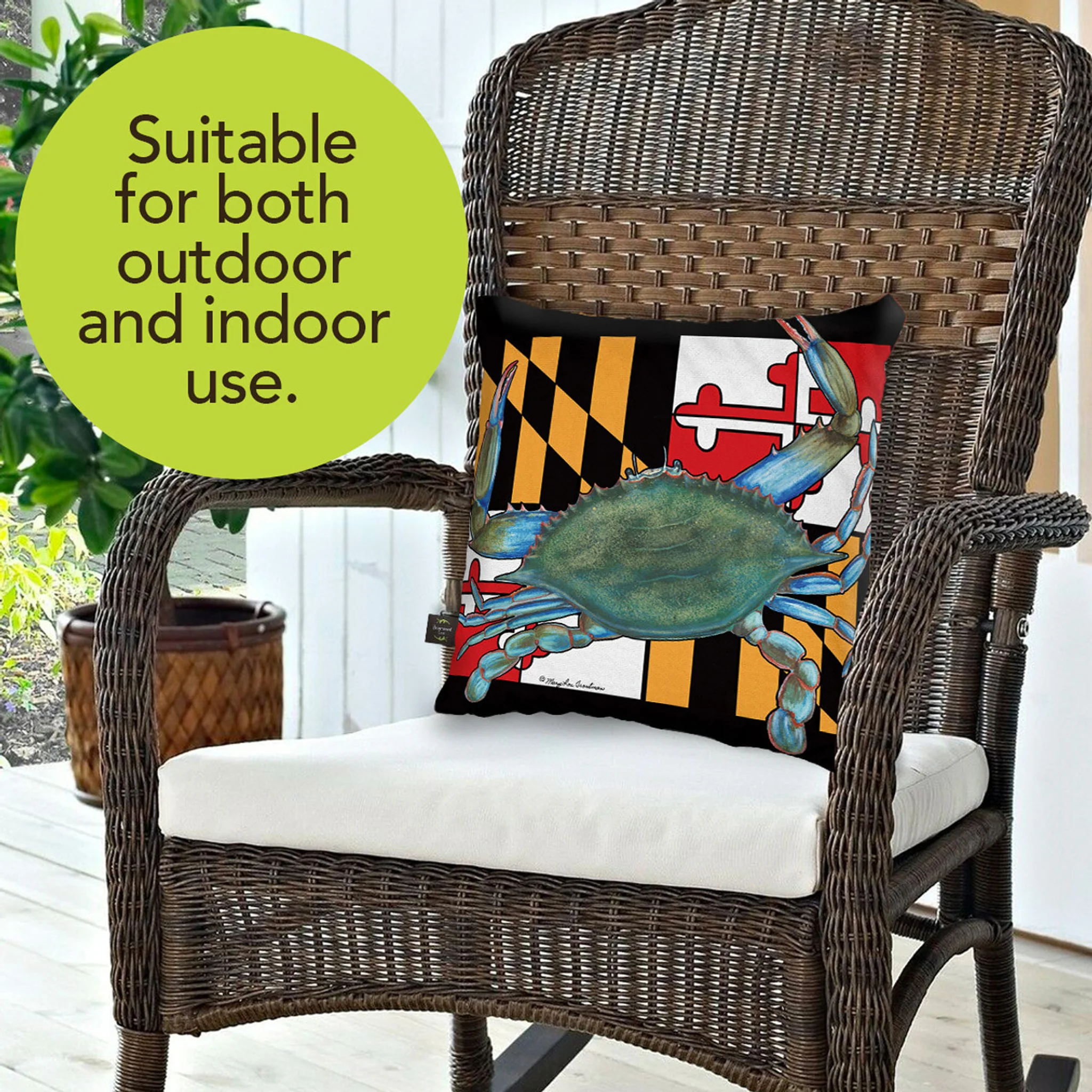 Maryland Flag with Natural Crab Pillow - Image 4