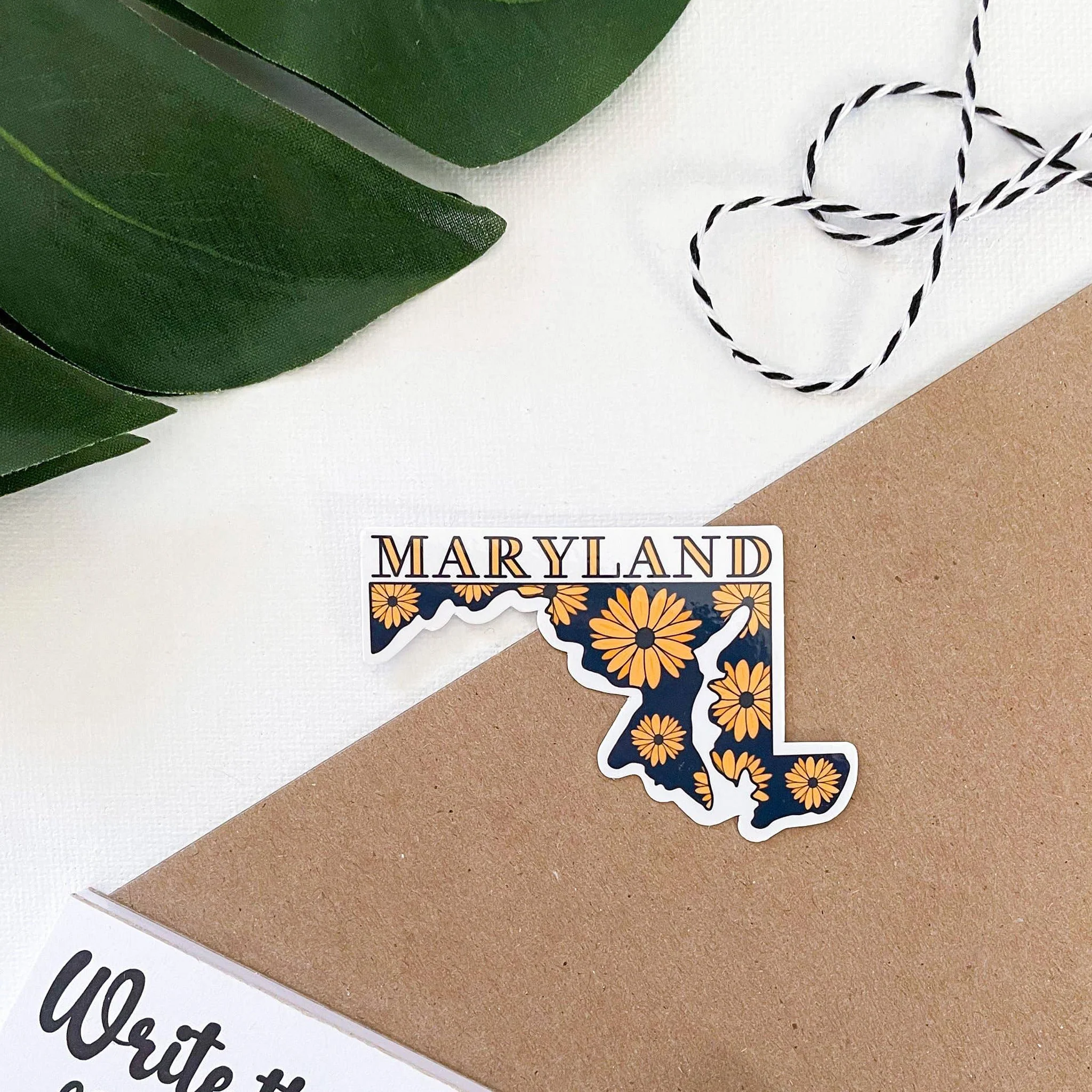 Maryland Flowers and State Vinyl Sticker - Image 3