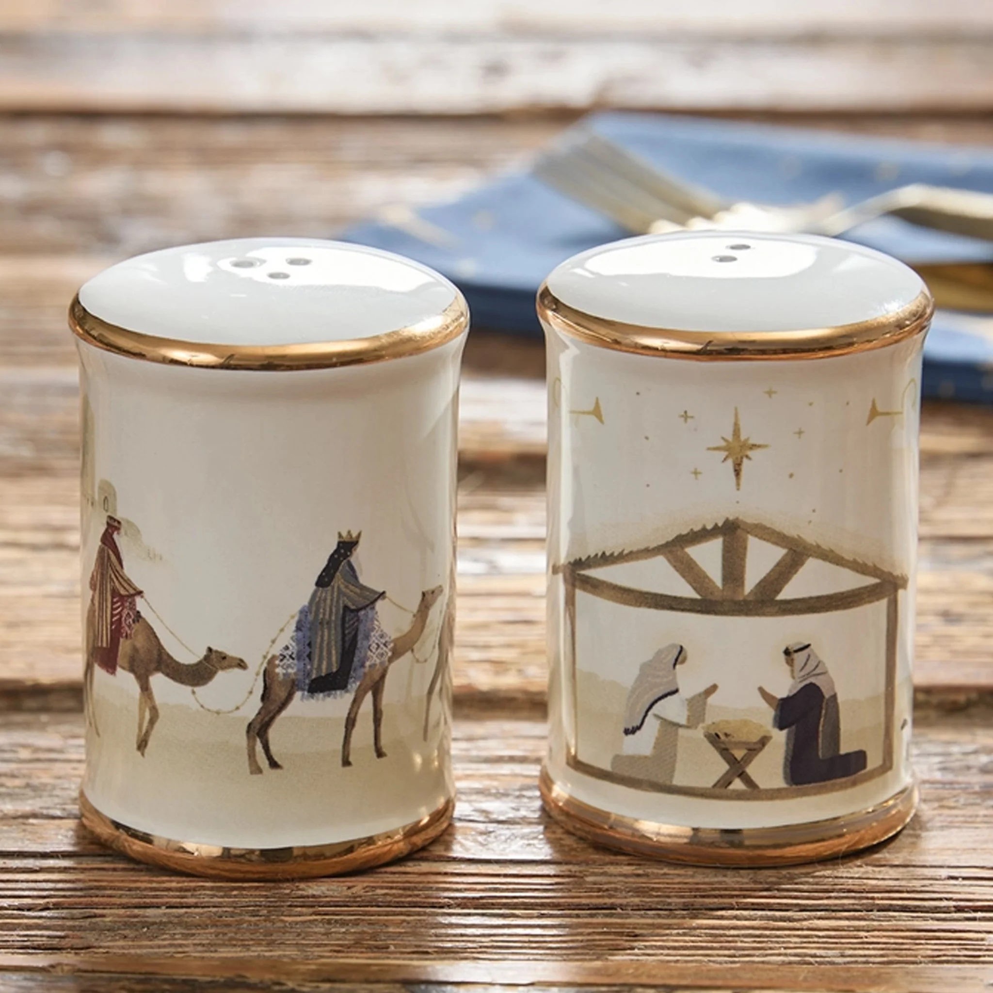 Nativity Gold Edge Salt & Pepper Set - Image 2