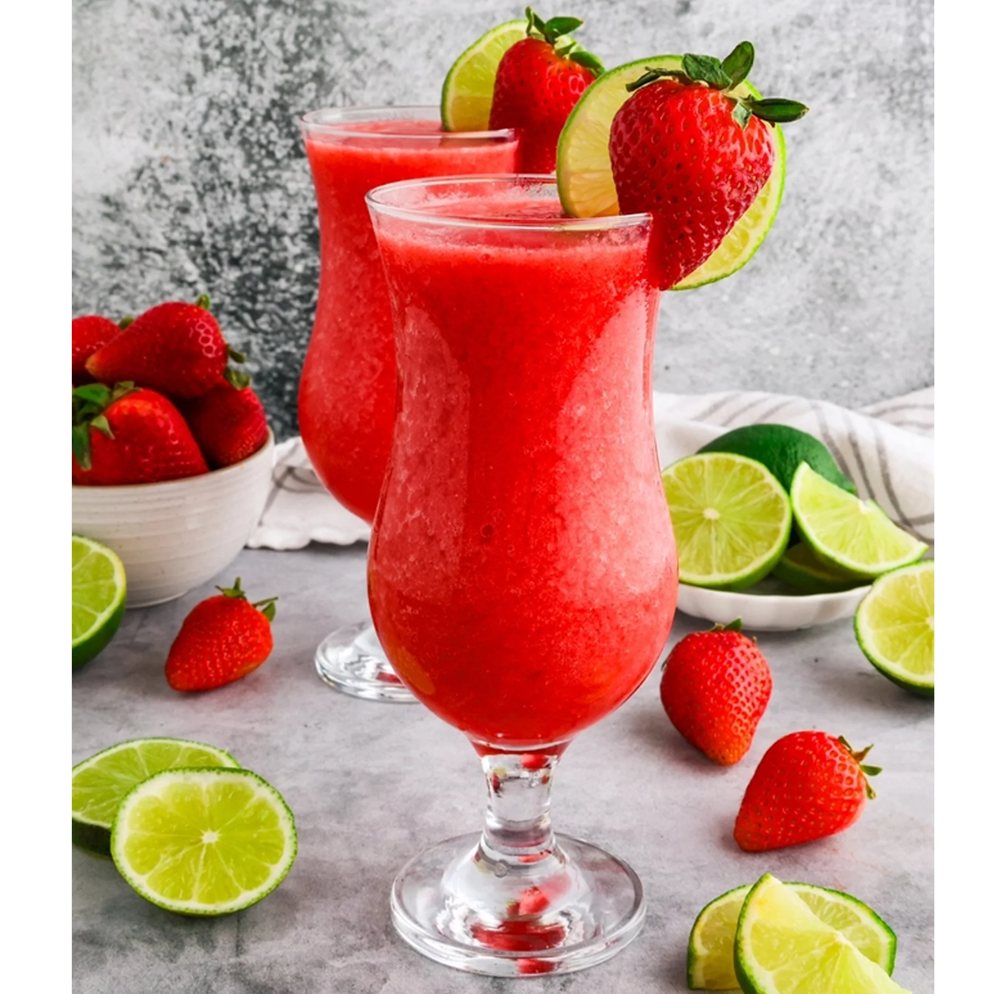 Noble Mick's Strawberry Daiquiri Frozen Cocktail Mix - Image 3