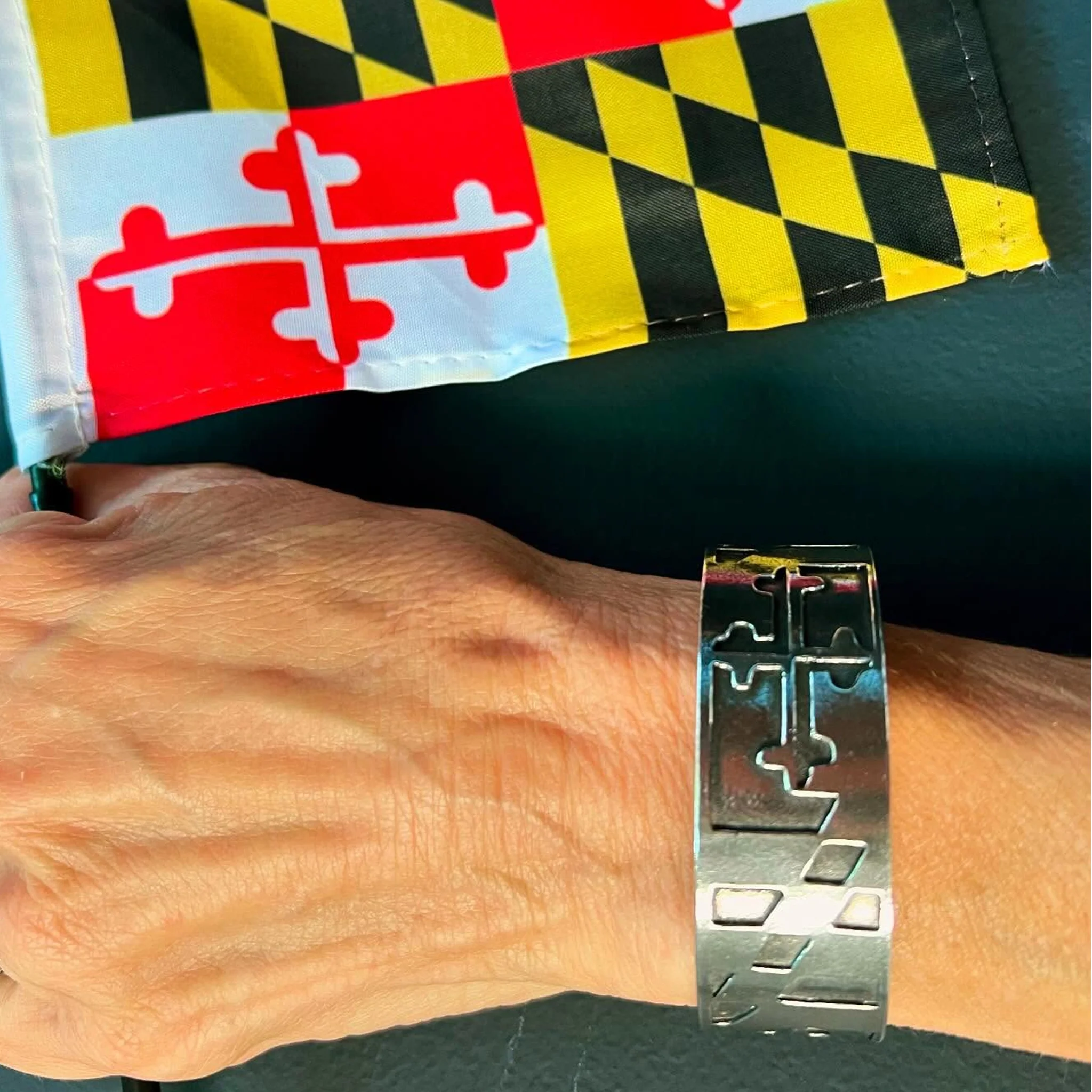 Pewter Maryland Flag Cuff Bracelet - Image 2